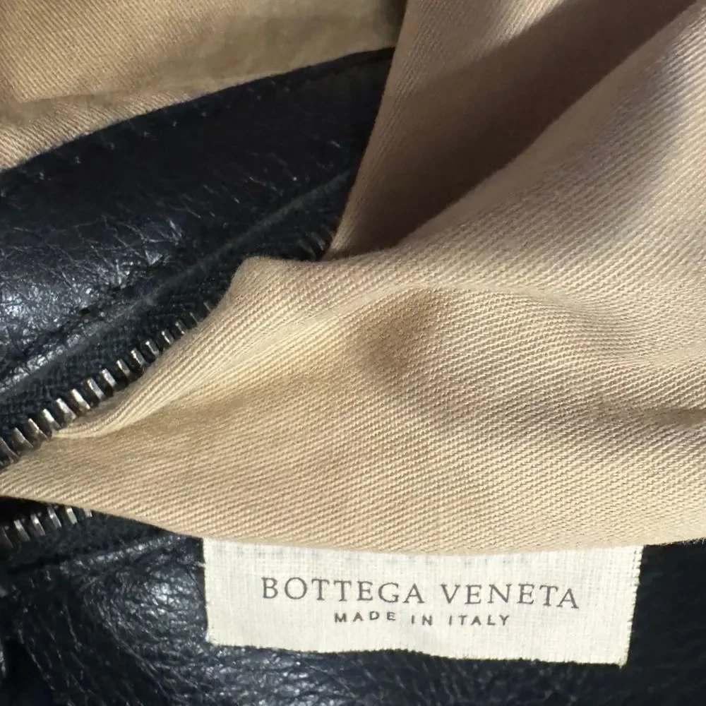 BOTTEGA VENETA Black Leather One Shoulder HoboTote Bag Auth